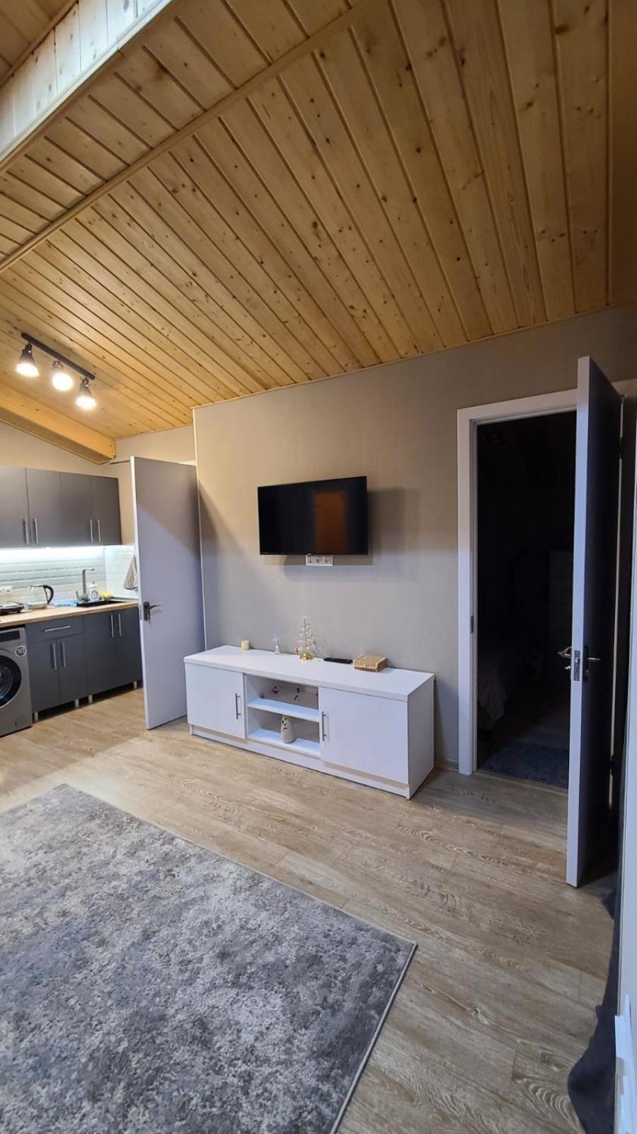 דירות Winter House גודאורי מראה חיצוני תמונה