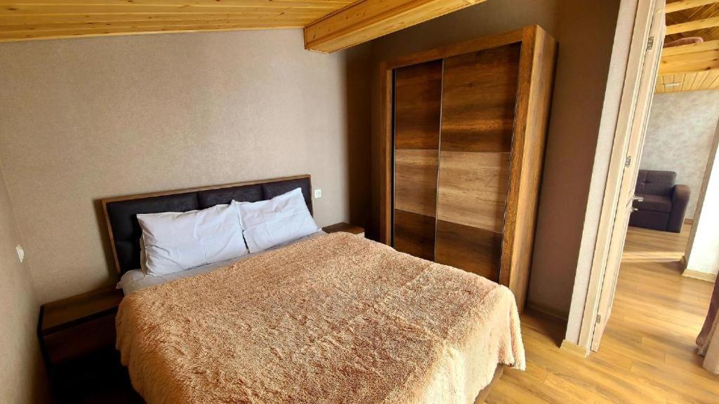 דירות Winter House גודאורי מראה חיצוני תמונה